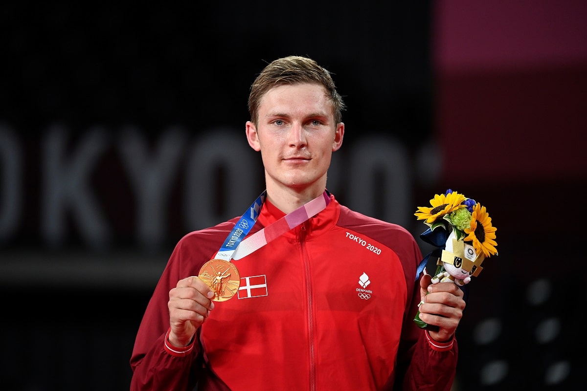 Se insekter glæde kemikalier Første danske guldmedalje i badminton i 25 år: Viktor Axelsen vinder OL  Badminton Danmark